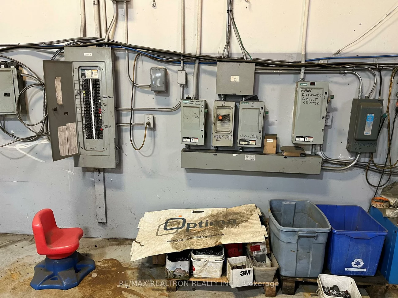 31, Saunders, 400 East, Barrie