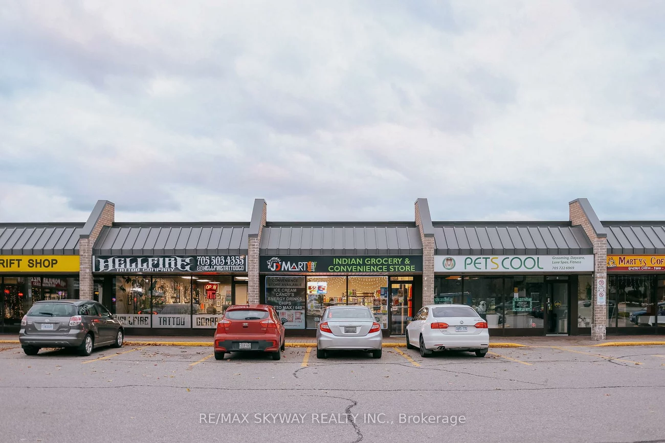 221, Cundles, Cundles East, Barrie