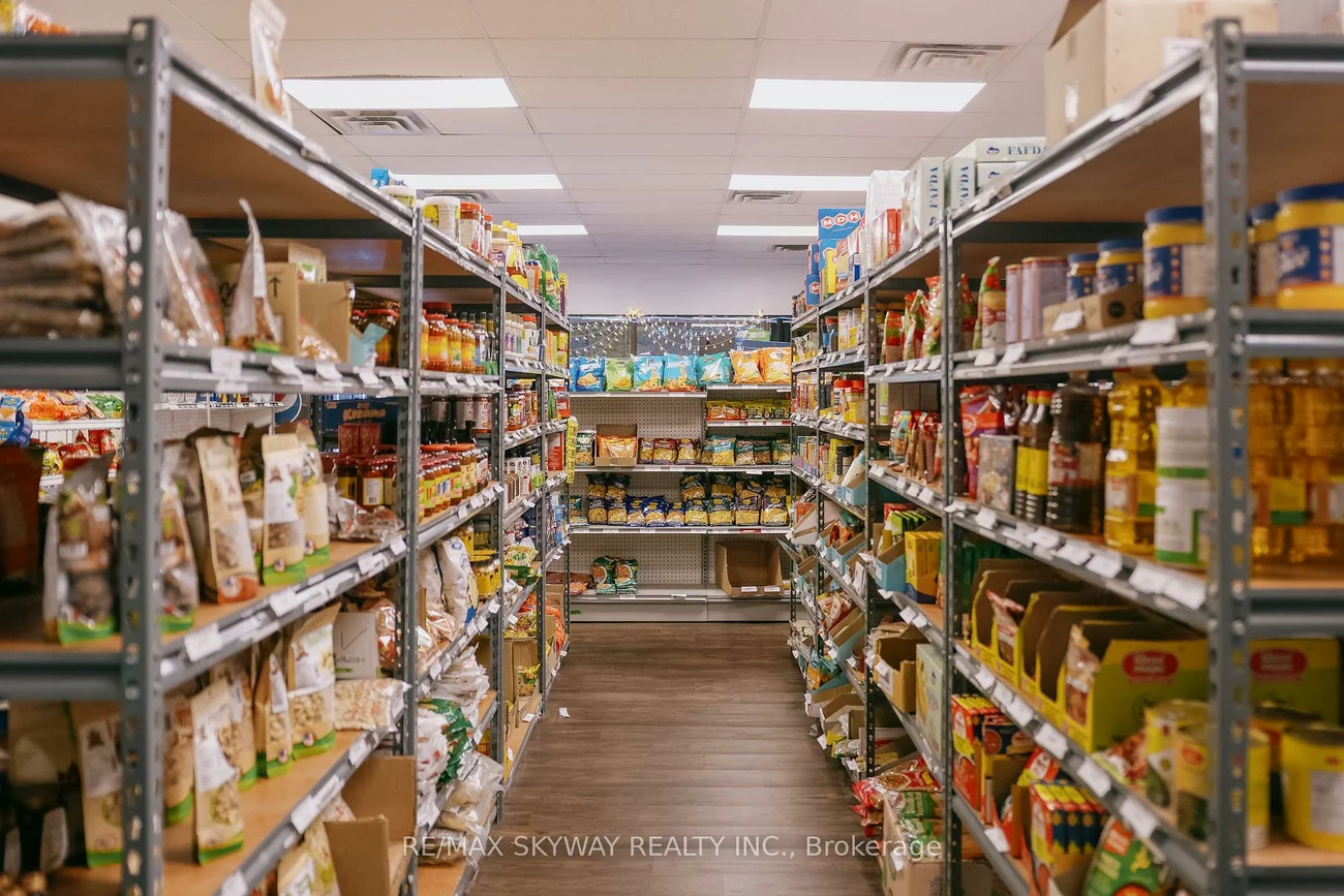 221, Cundles, Cundles East, Barrie