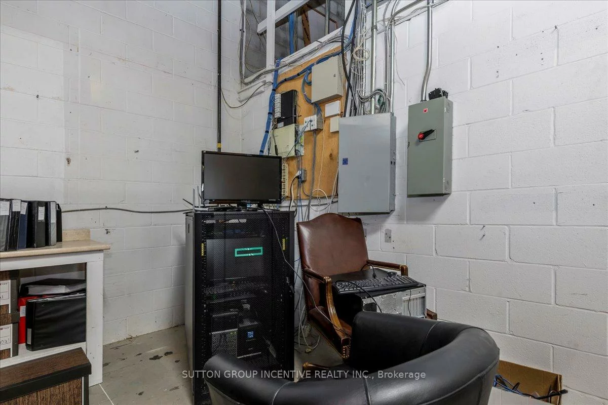 11, Patterson, 400 North, Barrie