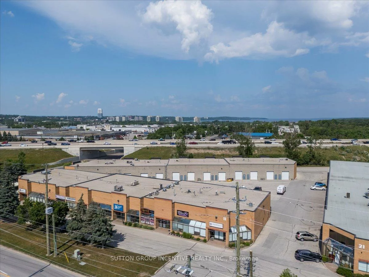 11, Patterson, 400 North, Barrie