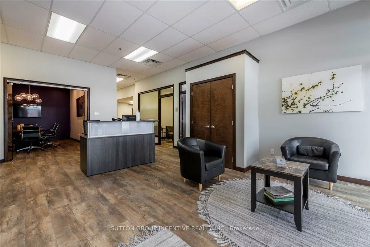 11, Patterson, 400 North, Barrie