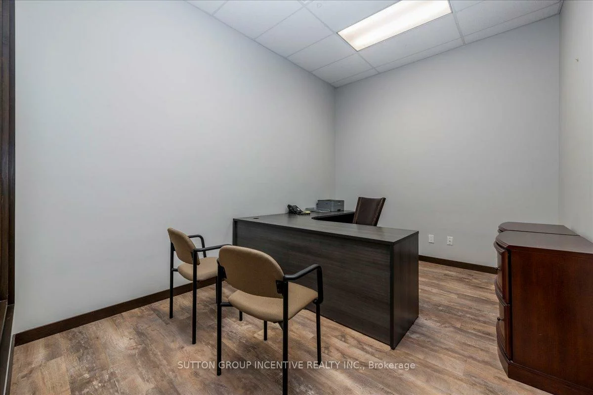 11, Patterson, 400 North, Barrie