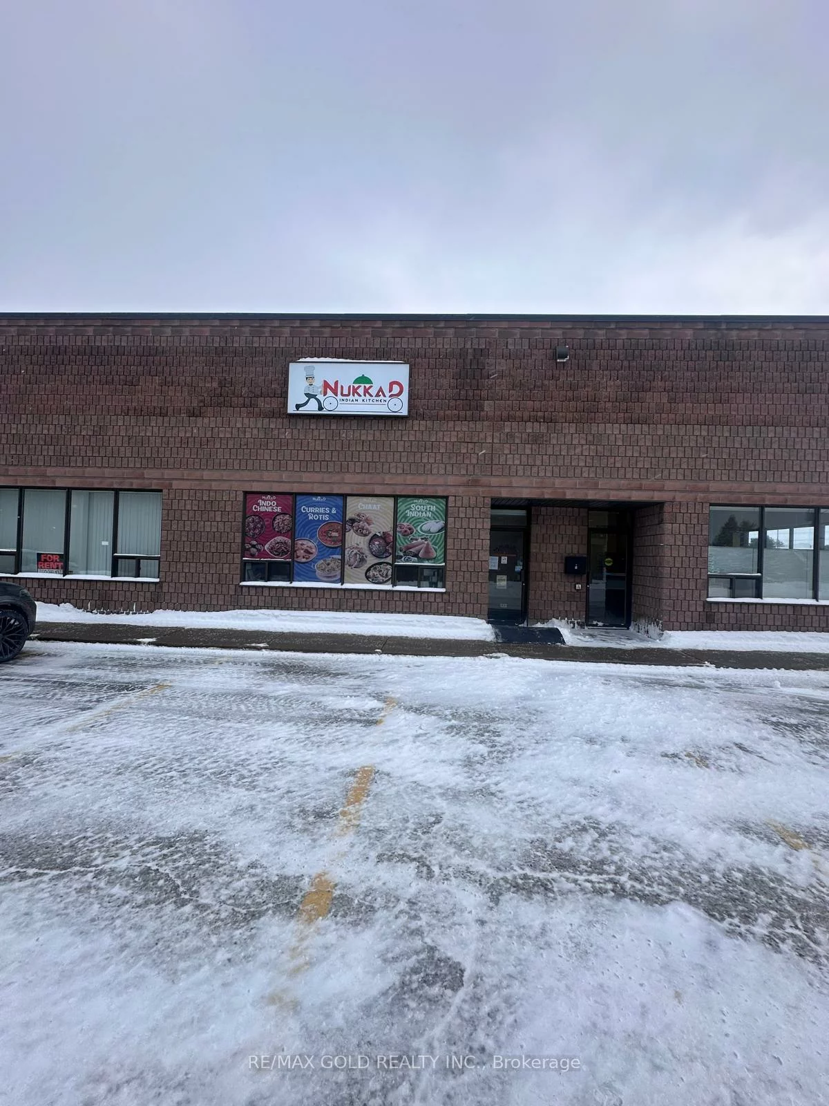 25, SAUNDERS, 400 East, Barrie