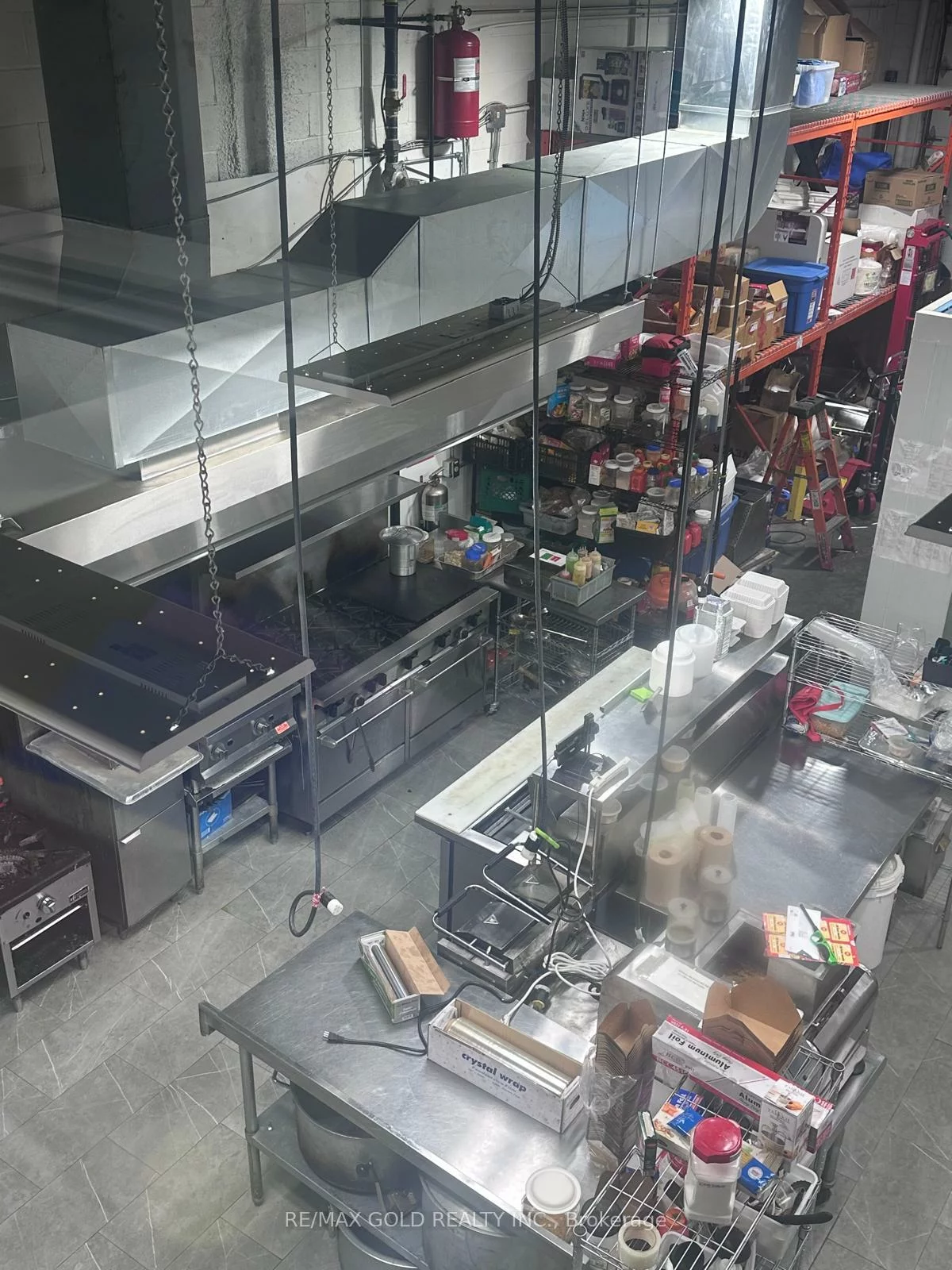 25, SAUNDERS, 400 East, Barrie