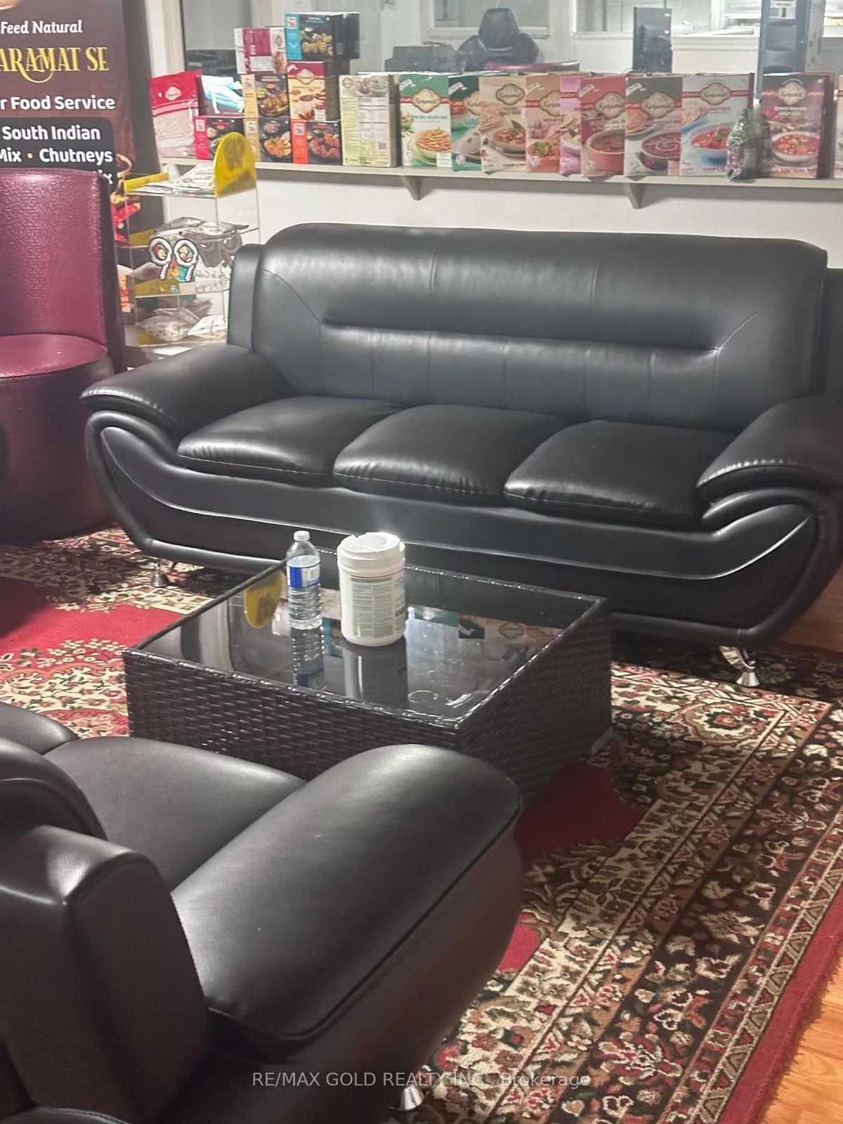 25, SAUNDERS, 400 East, Barrie