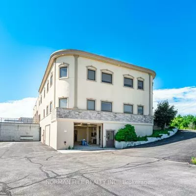 27, Hooper, 400 East, Barrie