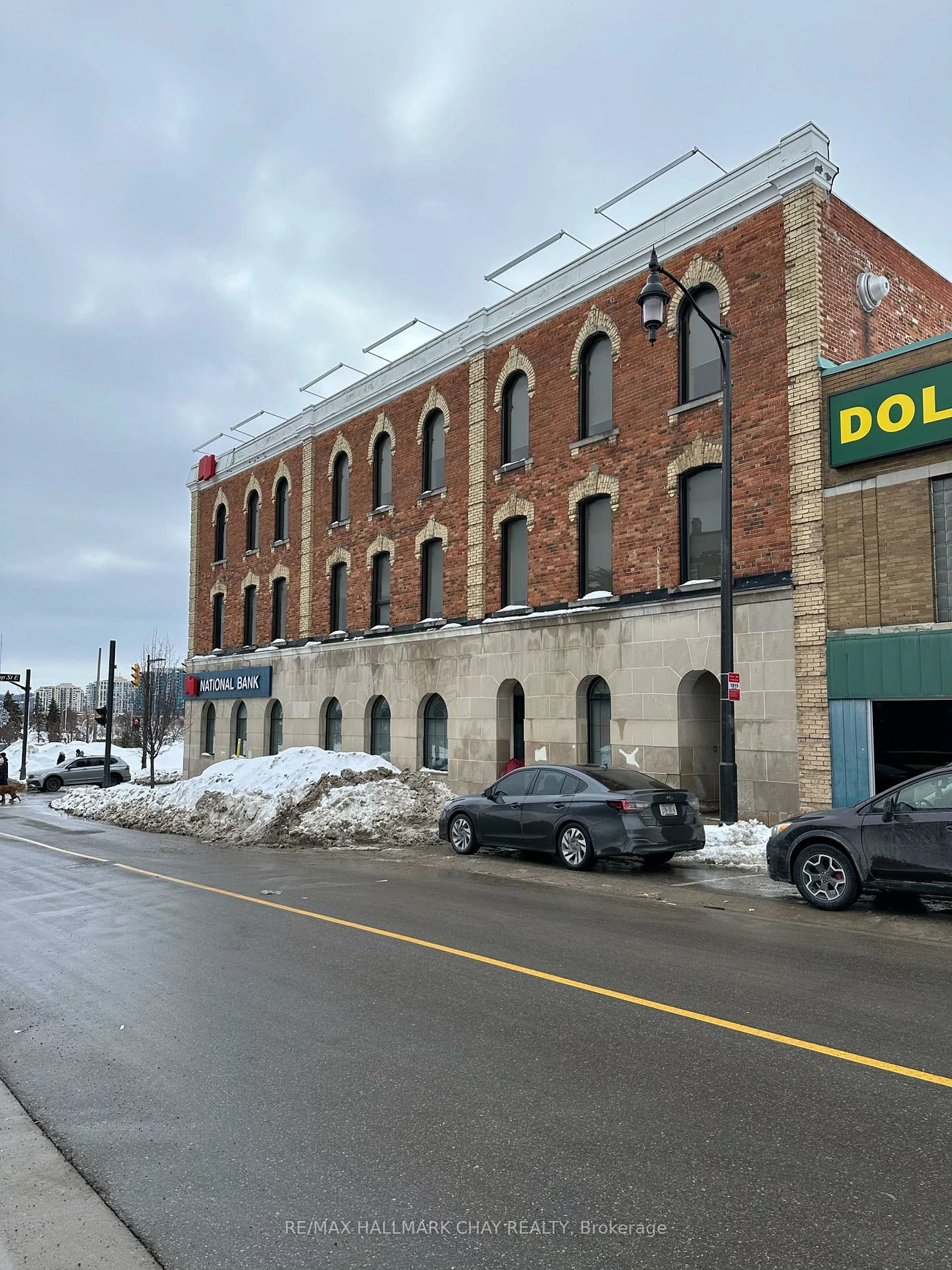 64, Dunlop, City Centre, Barrie