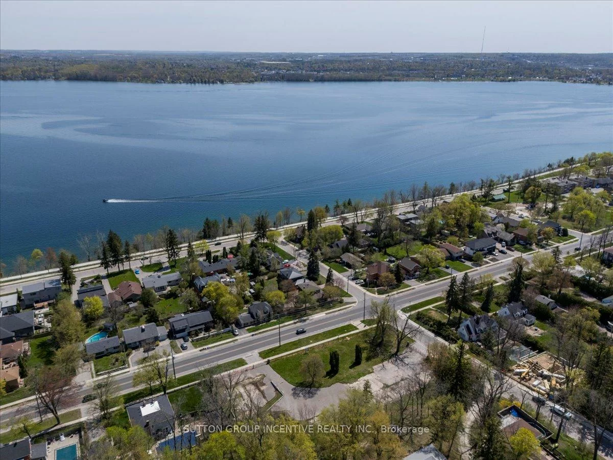 114, Blake, North Shore, Barrie