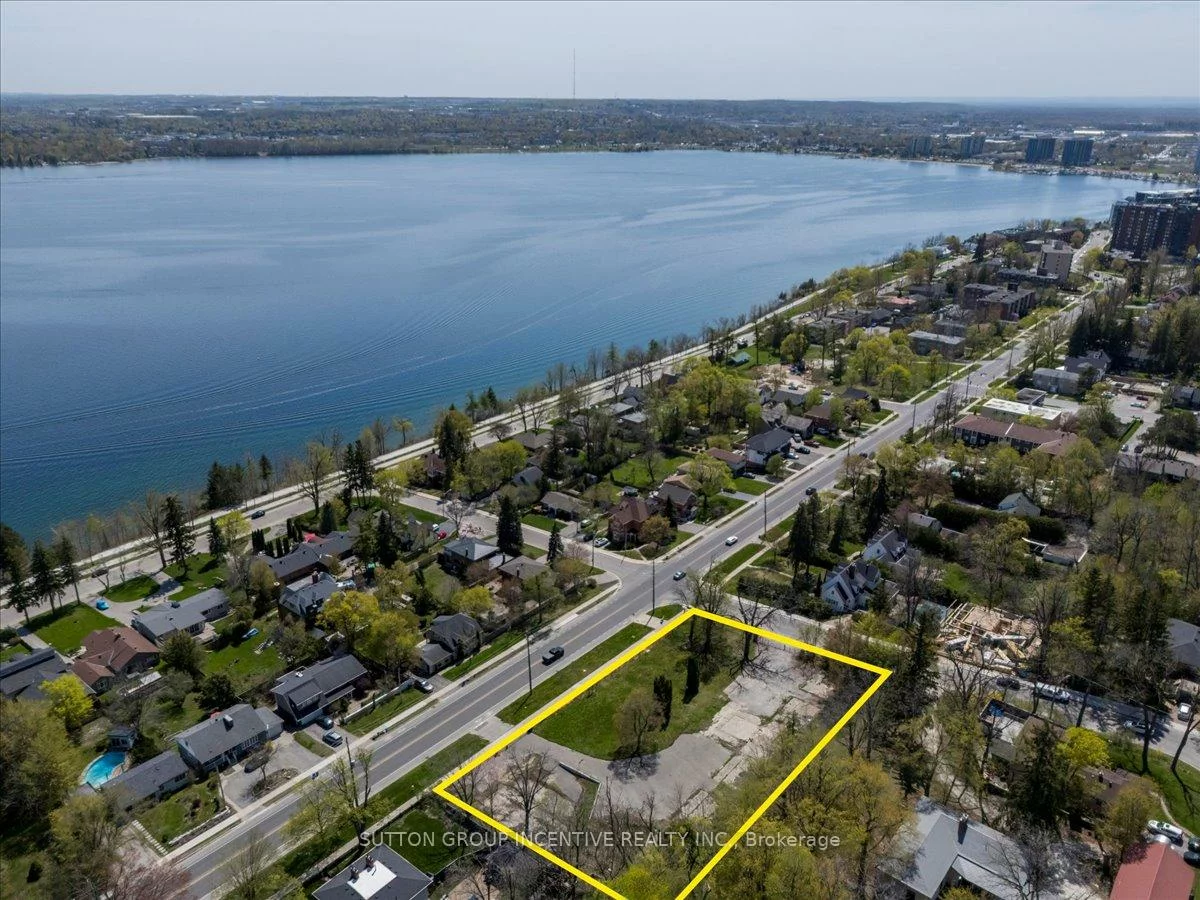 114, Blake, North Shore, Barrie