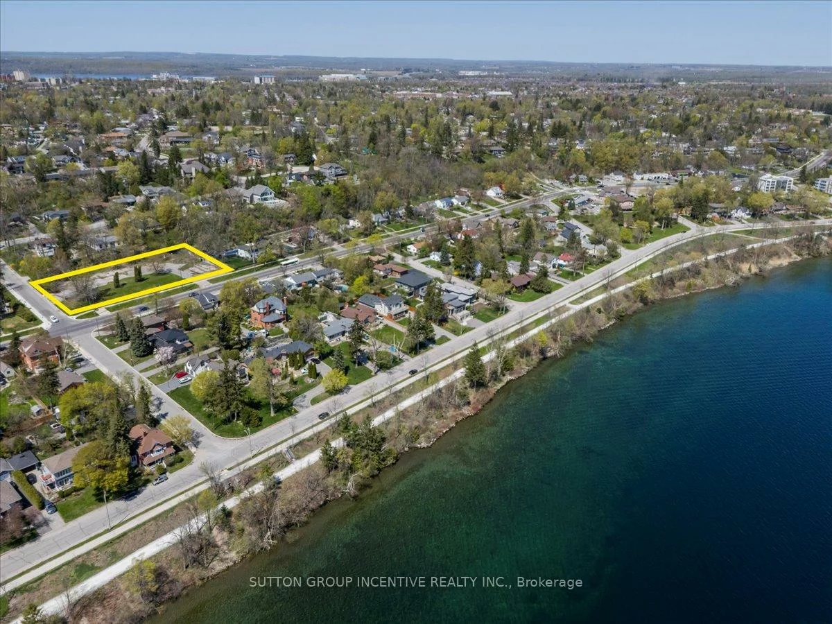 114, Blake, North Shore, Barrie