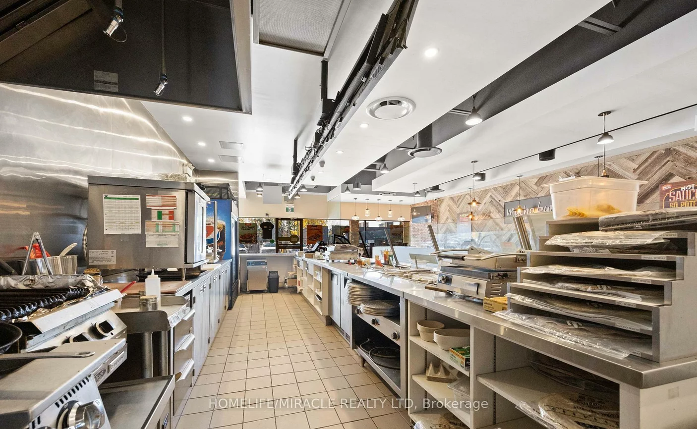 353, Duckworth, Grove East, Barrie