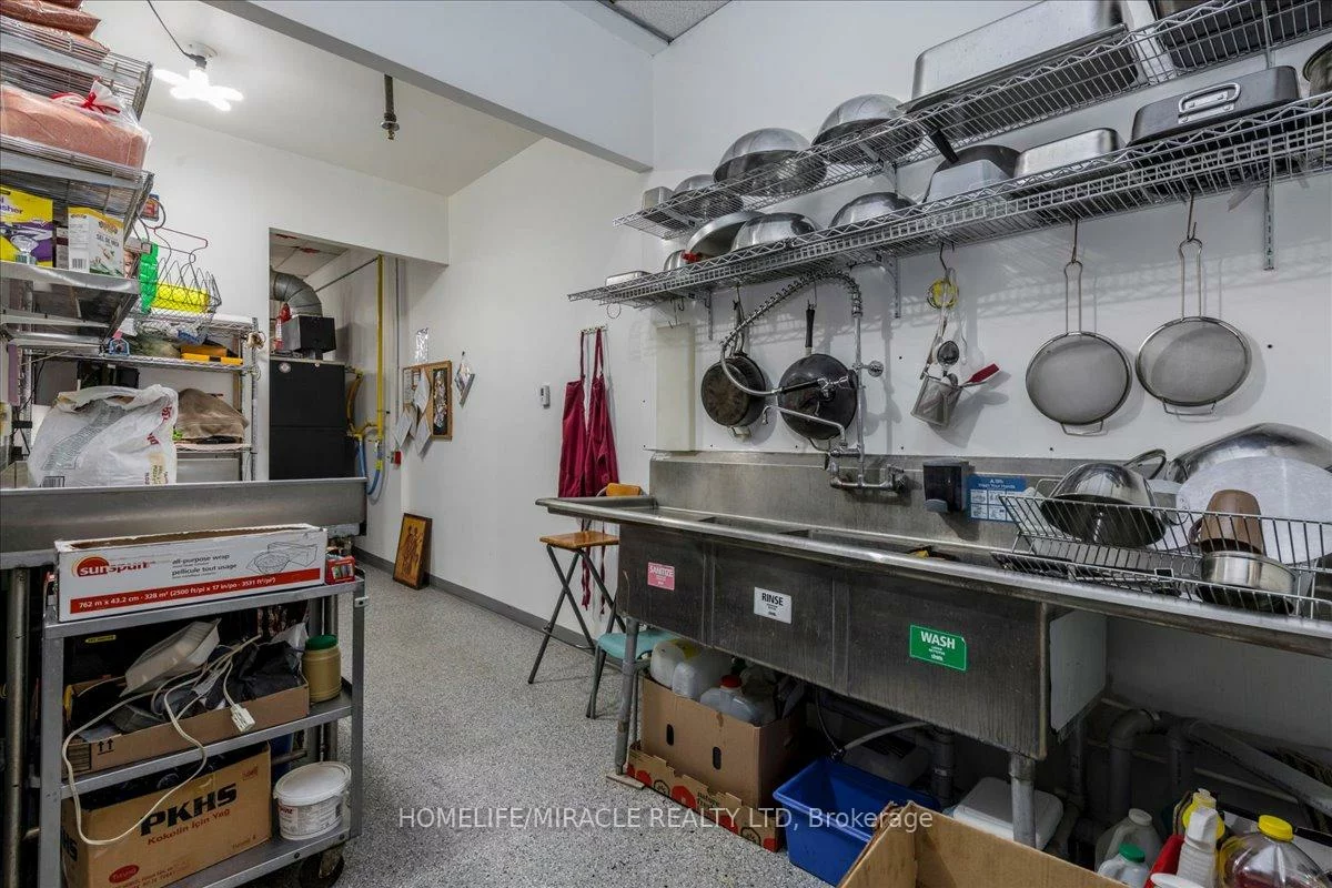 5, Bell Farm, Wellington, Barrie