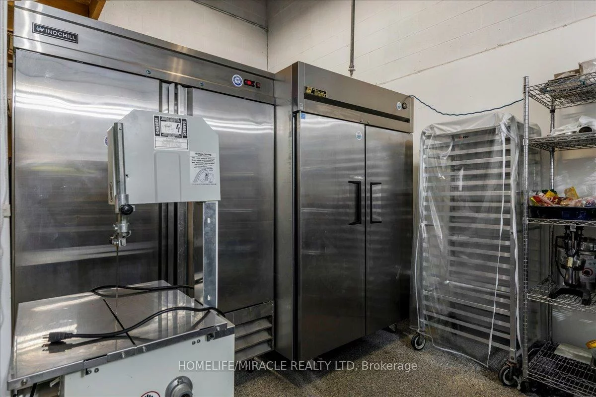 5, Bell Farm, Wellington, Barrie