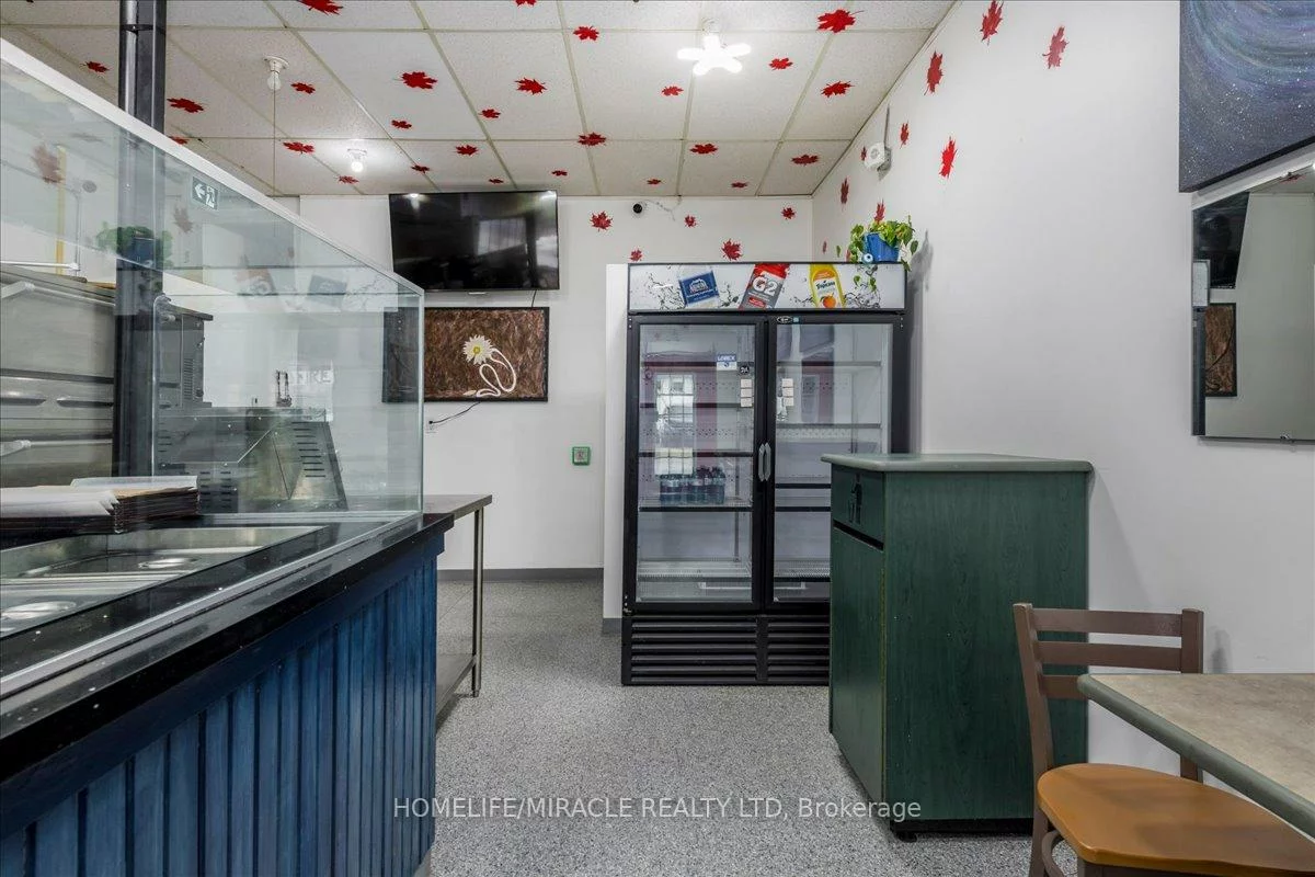 5, Bell Farm, Wellington, Barrie