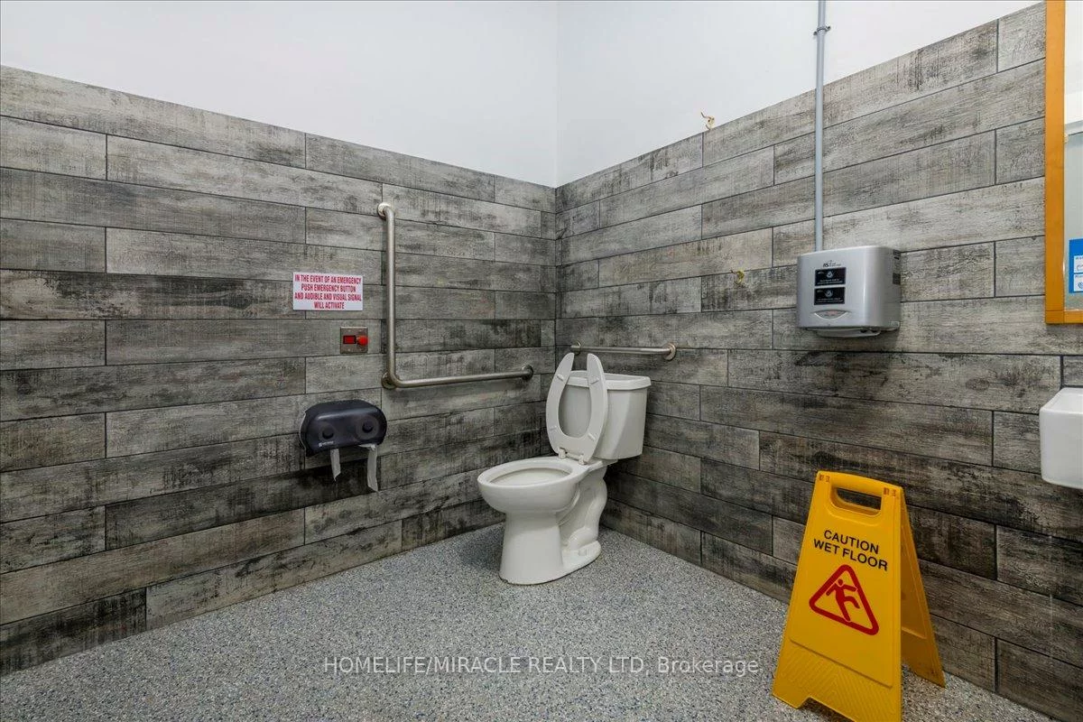 5, Bell Farm, Wellington, Barrie