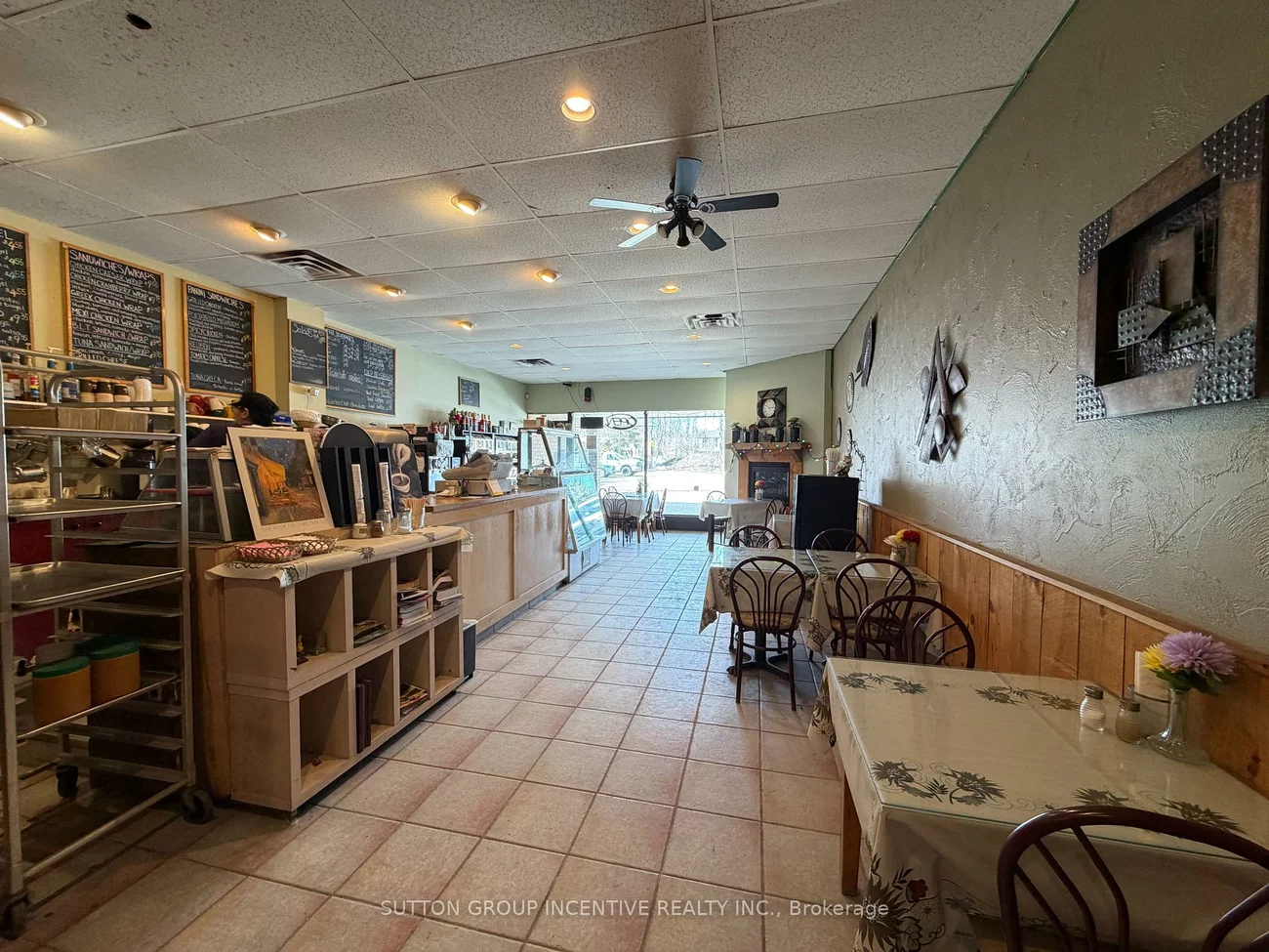 221, Cundles, Cundles East, Barrie