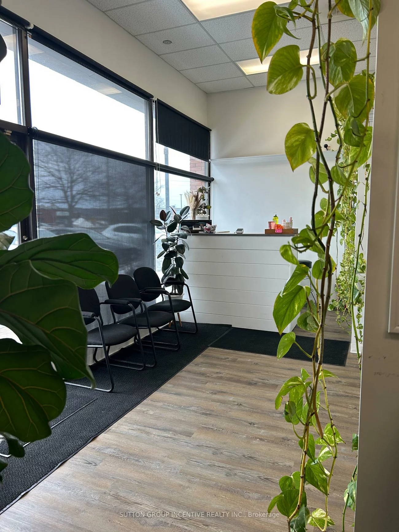 34, Cedar Pointe, 400 North, Barrie