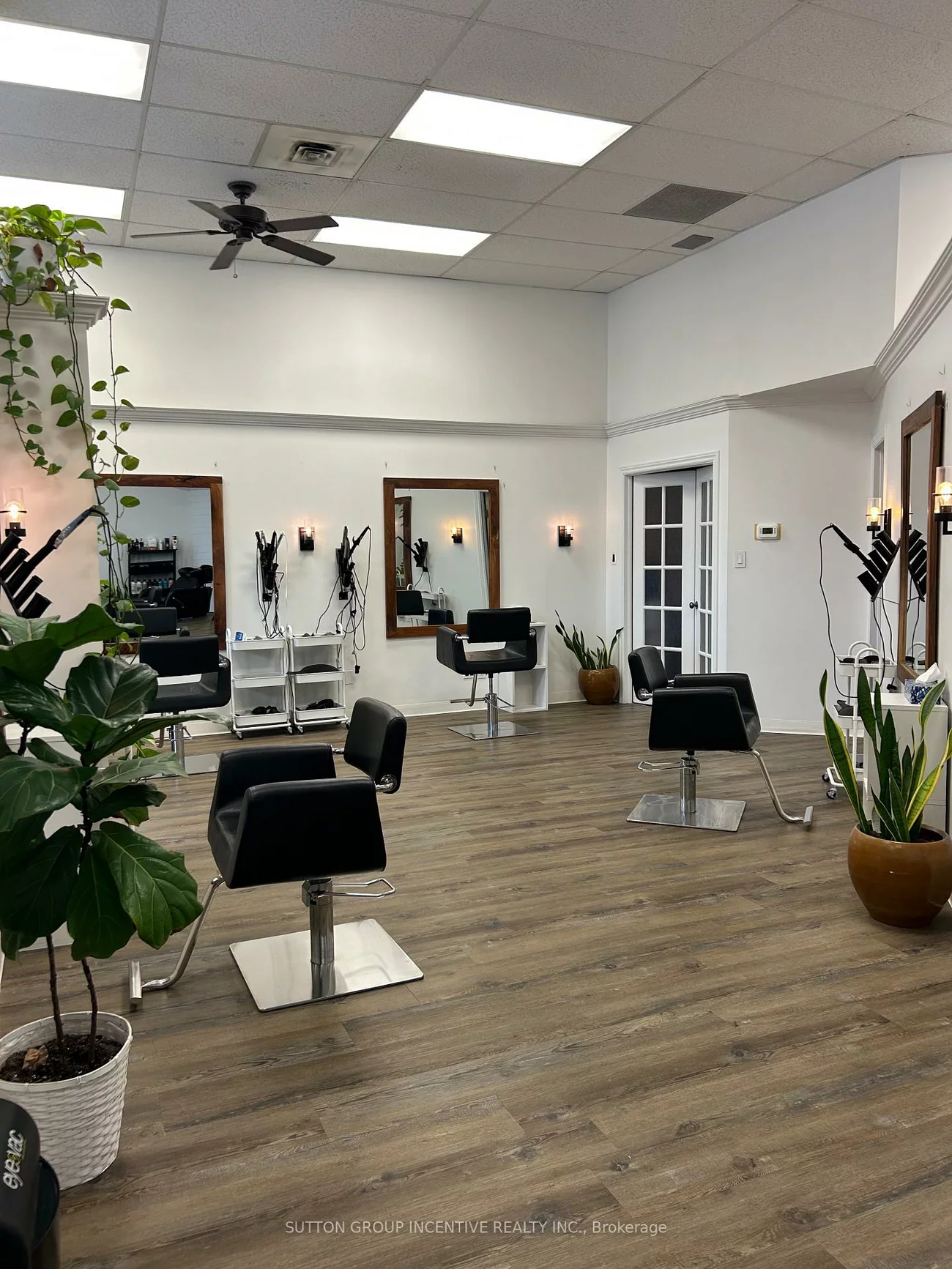 34, Cedar Pointe, 400 North, Barrie