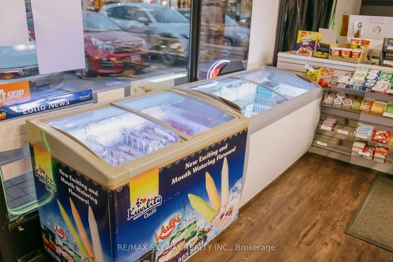 221, Cundles, Cundles East, Barrie