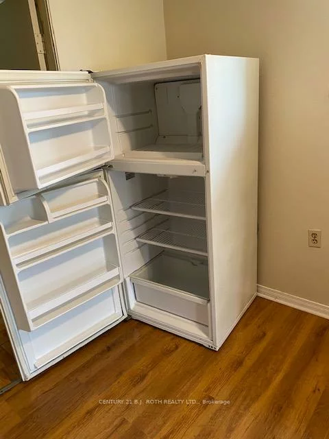 156, Dunlop, City Centre, Barrie