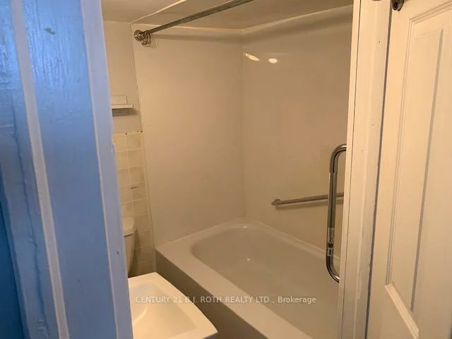 156, Dunlop, City Centre, Barrie