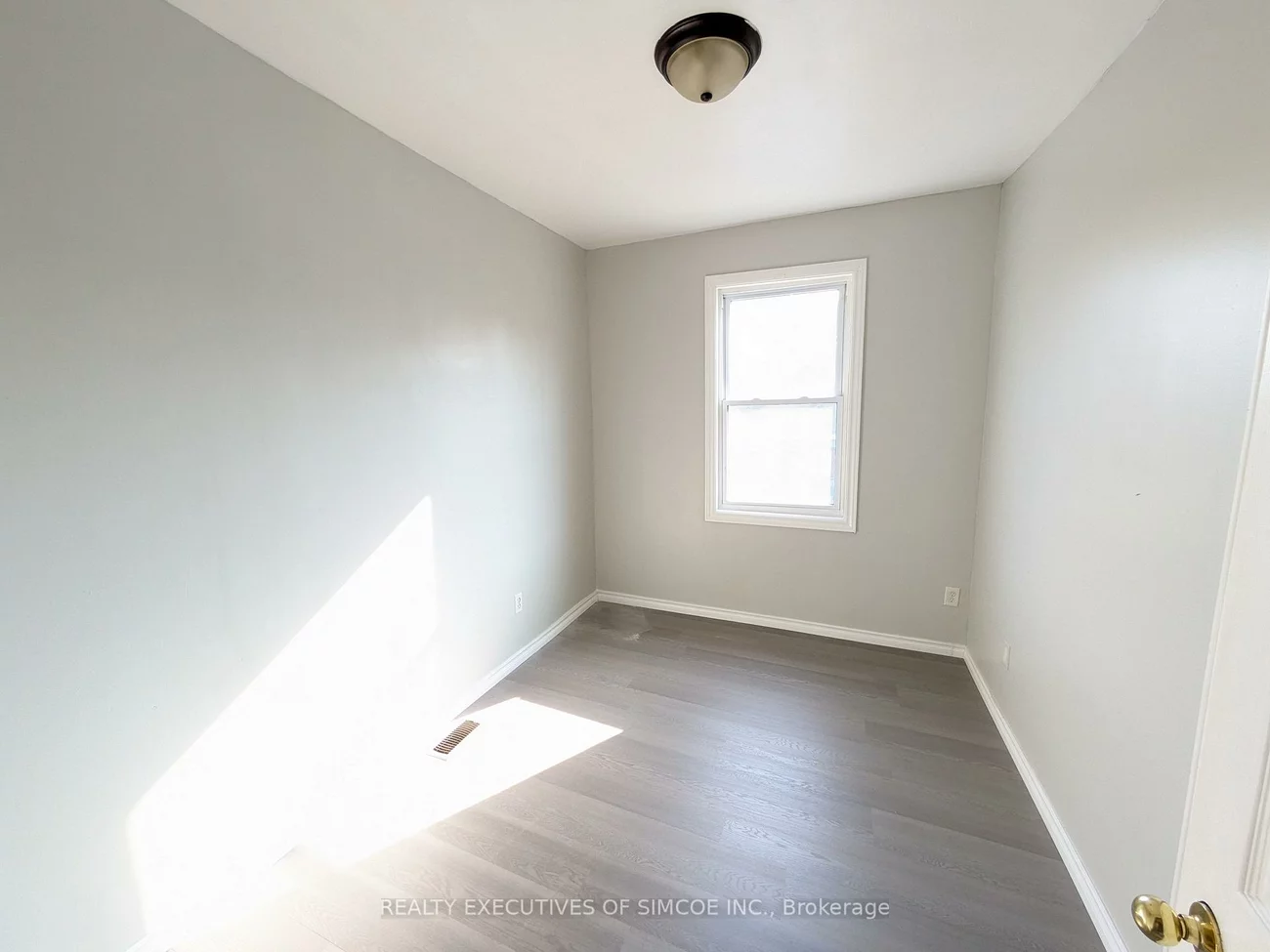 87, MAPLE, City Centre, Barrie