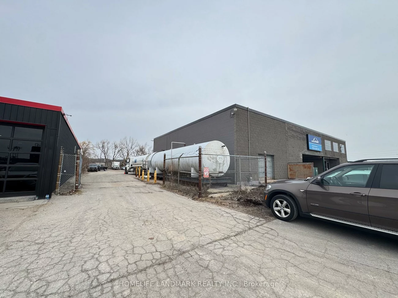 156, John, Lakeshore, Barrie