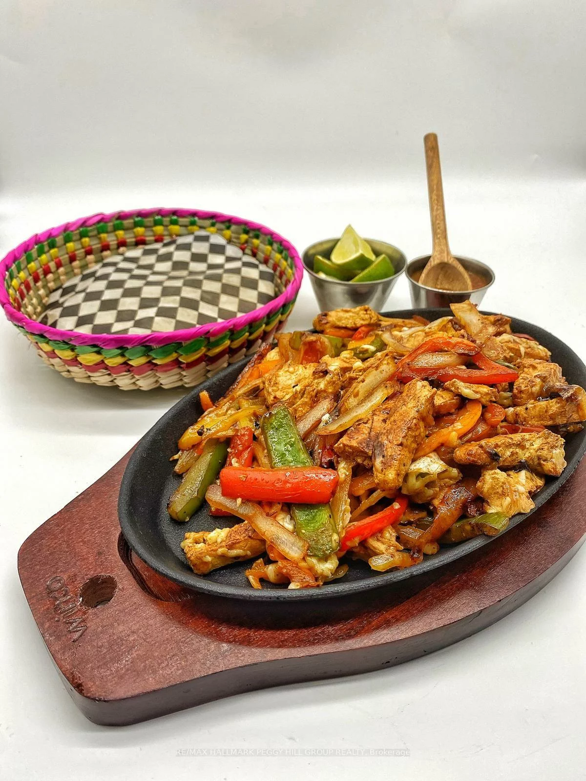 37, Dunlop, City Centre, Barrie