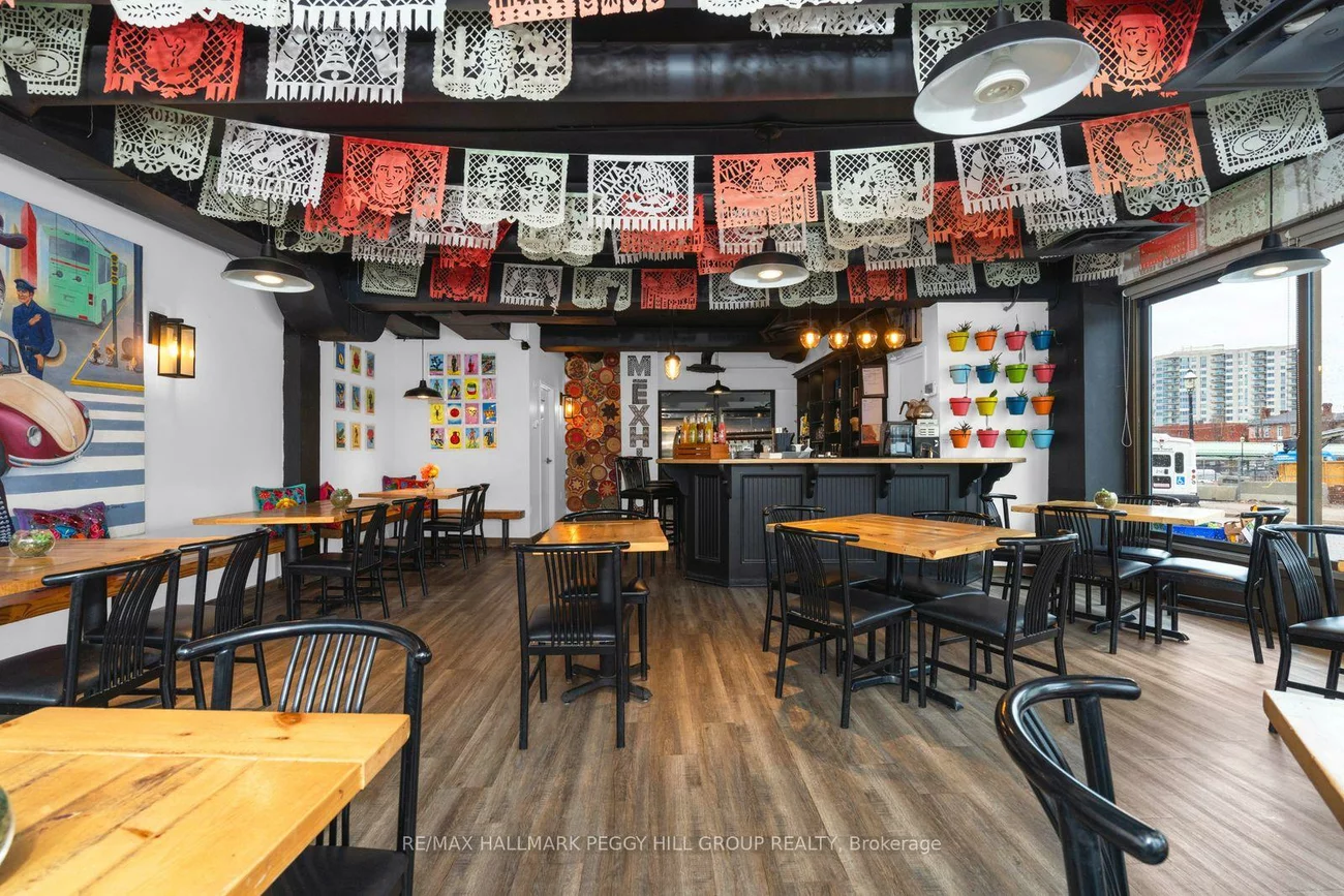 37, Dunlop, City Centre, Barrie