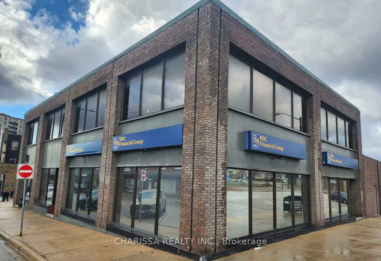 22, Clapperton, City Centre, Barrie