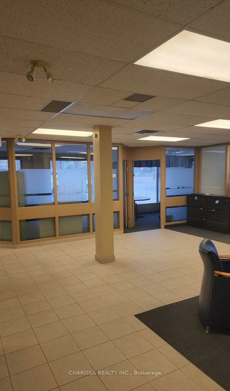22, Clapperton, City Centre, Barrie