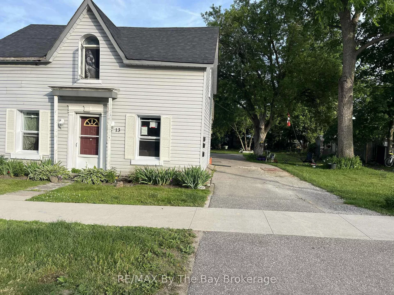 13, HENRY, Queen's Park, Barrie