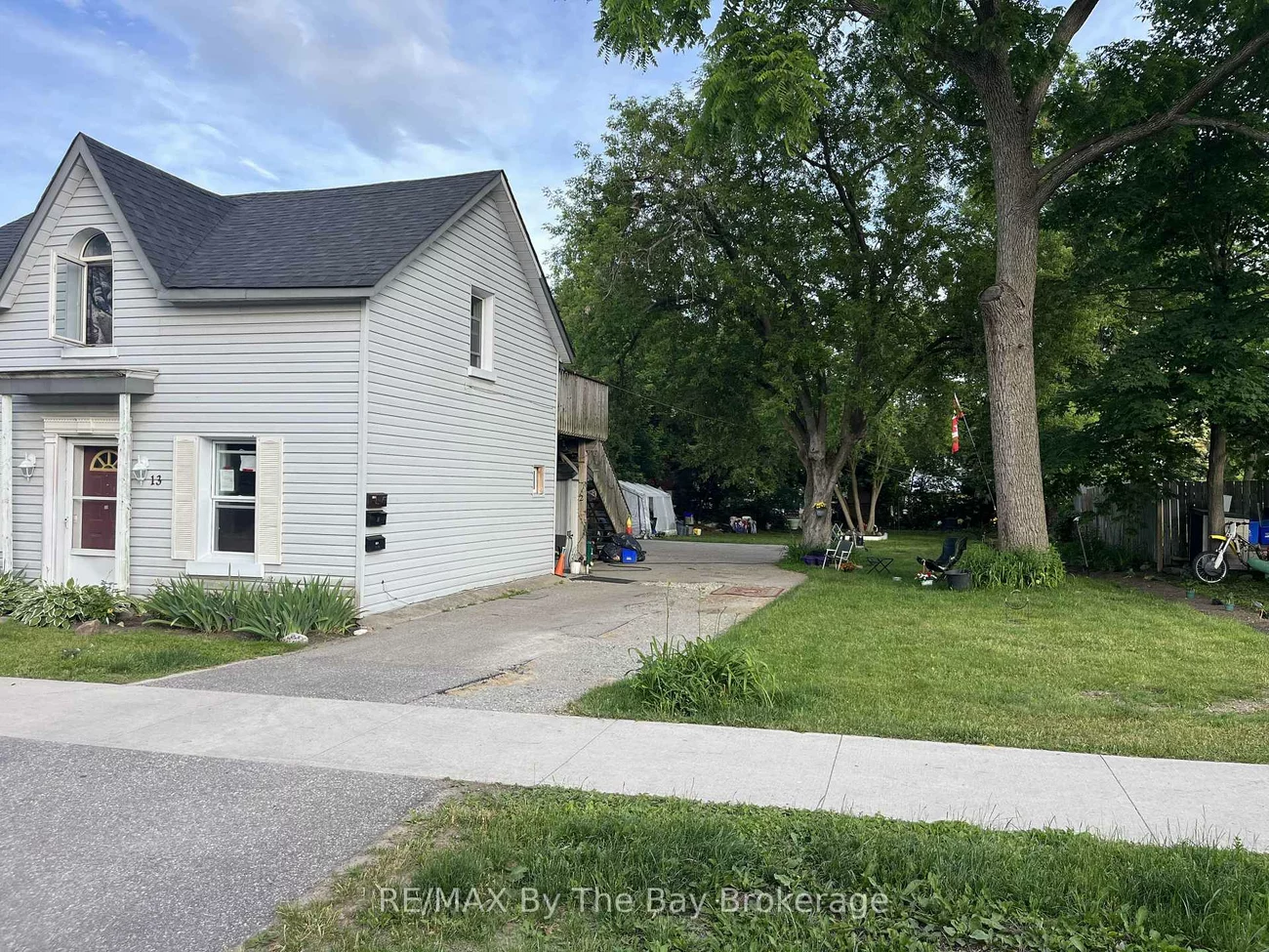 13, HENRY, Queen's Park, Barrie