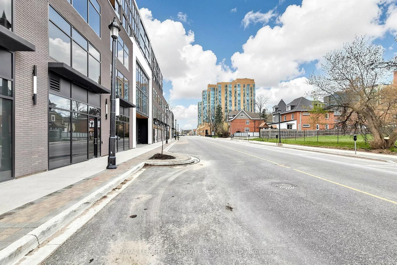 185, Dunlop, Lakeshore, Barrie