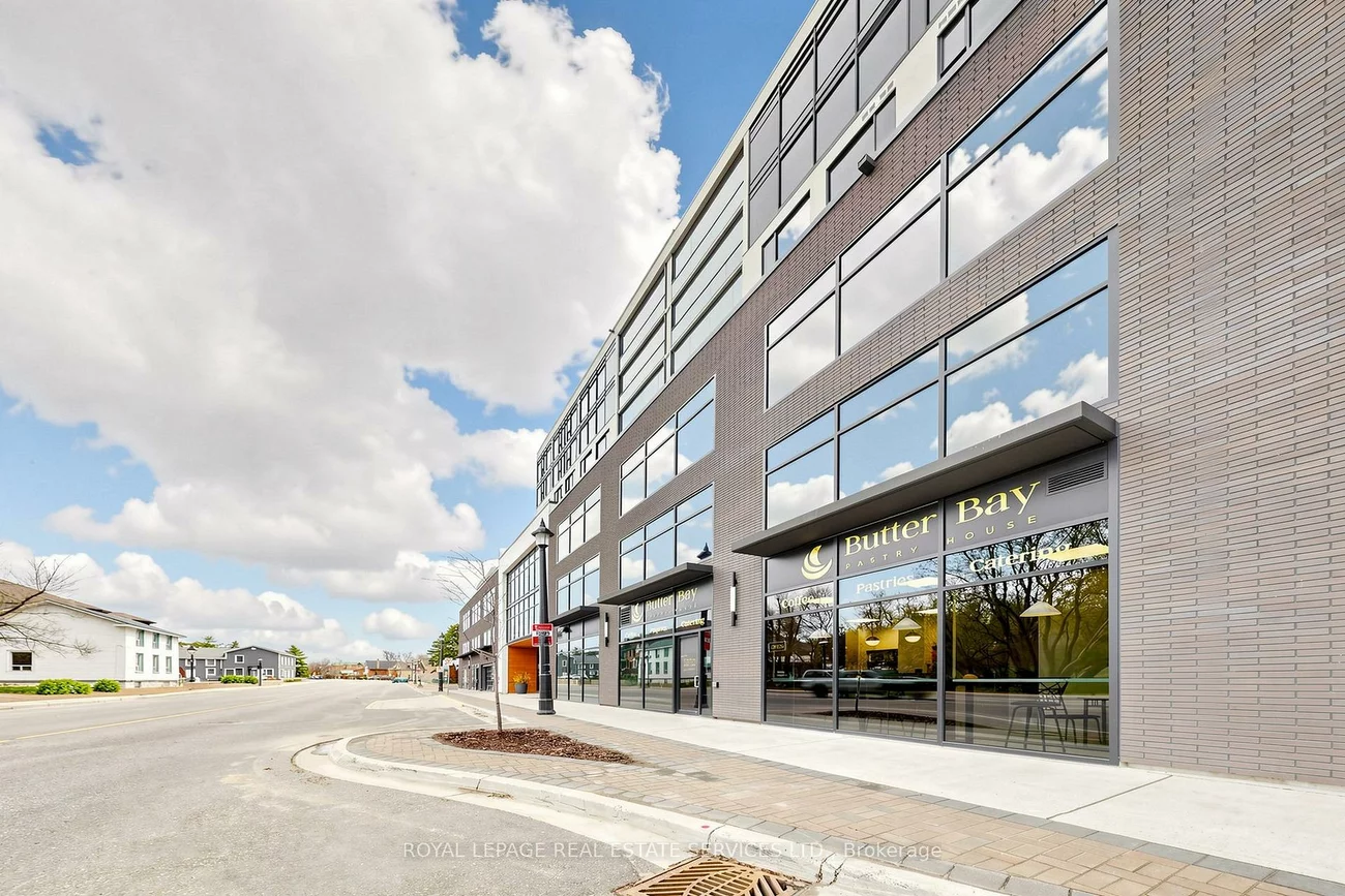 185, Dunlop, Lakeshore, Barrie