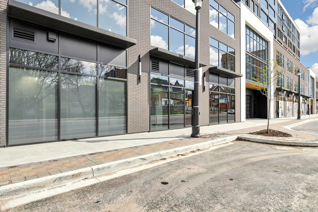 185, Dunlop, Lakeshore, Barrie