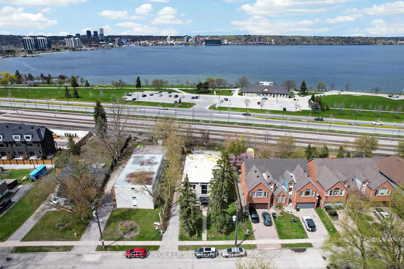 151, Cumberland, Allandale, Barrie