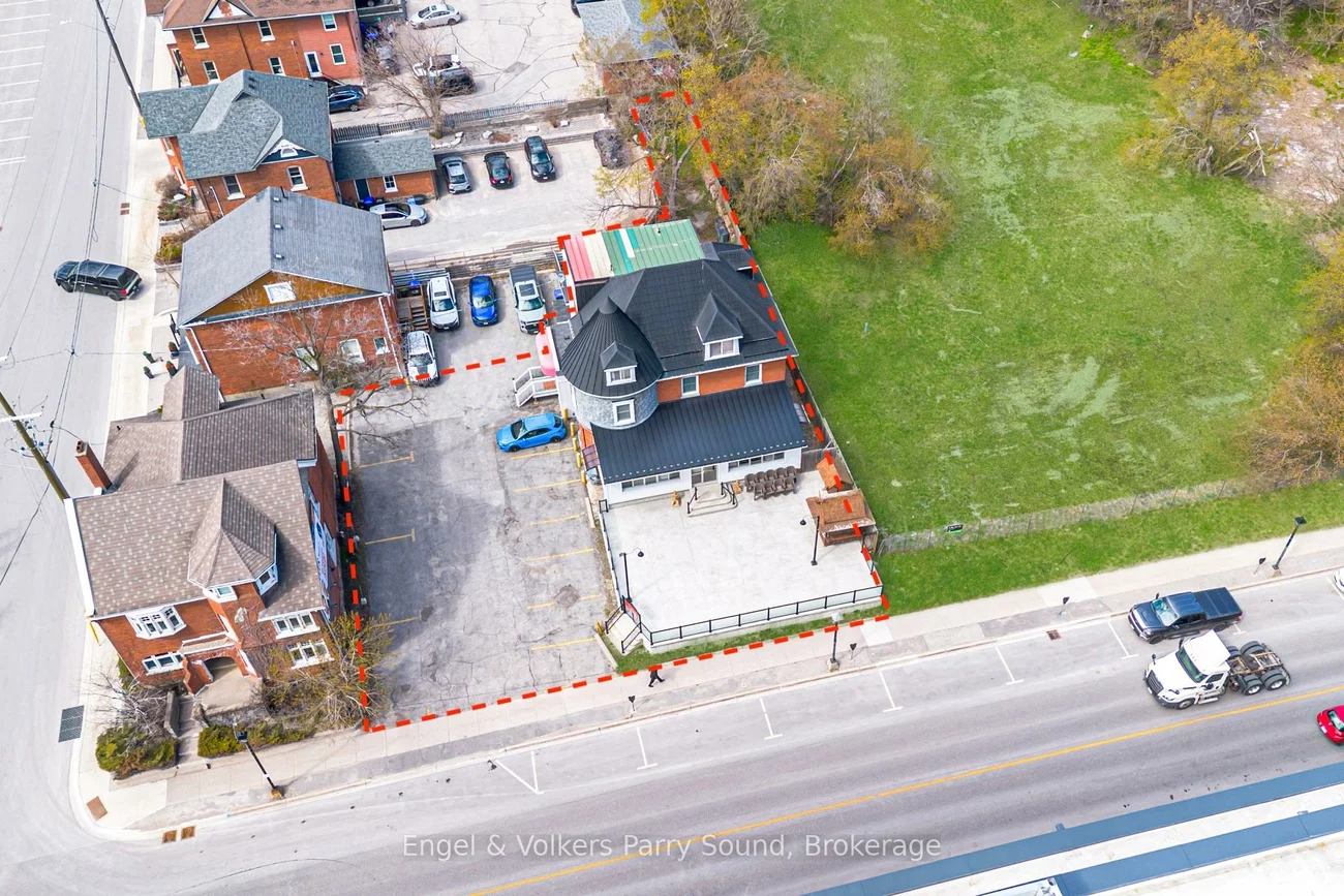 168, Dunlop, City Centre, Barrie