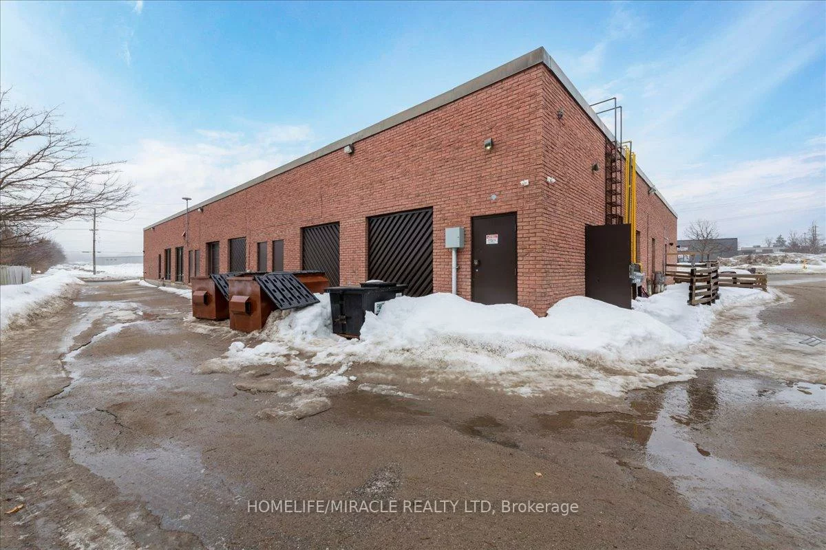 5, Bell Farm, Wellington, Barrie