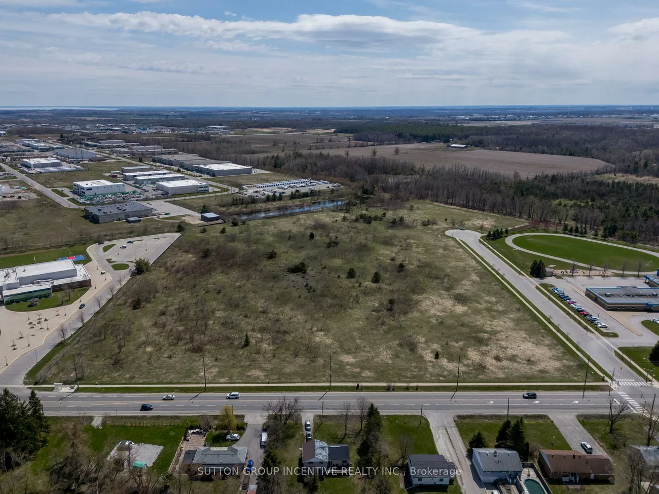 740, Essa, 400 West, Barrie