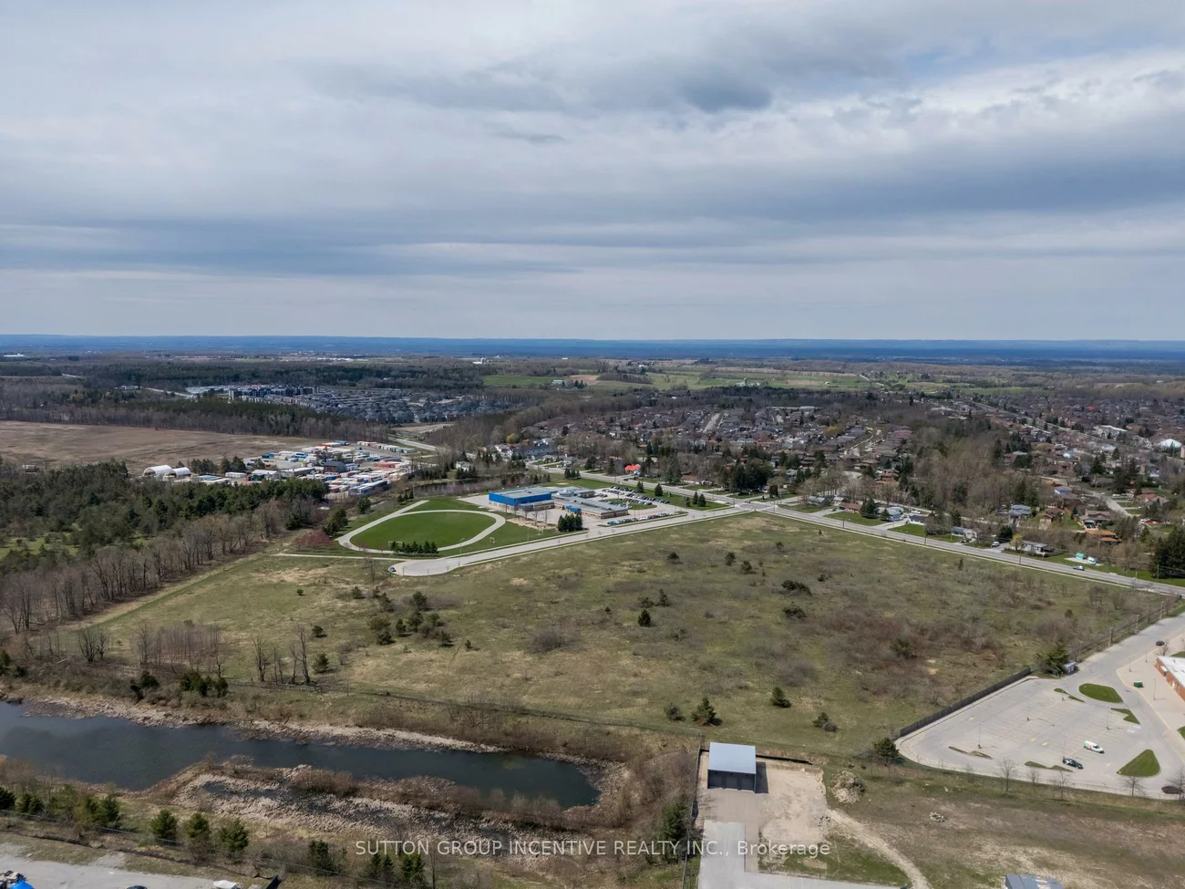 740, Essa, 400 West, Barrie