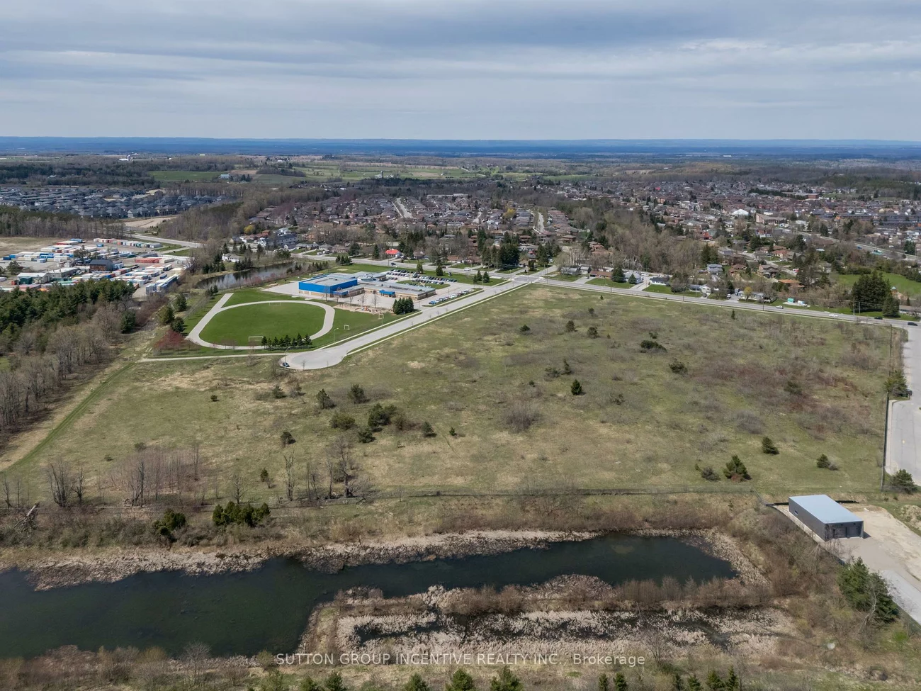 740, Essa, 400 West, Barrie