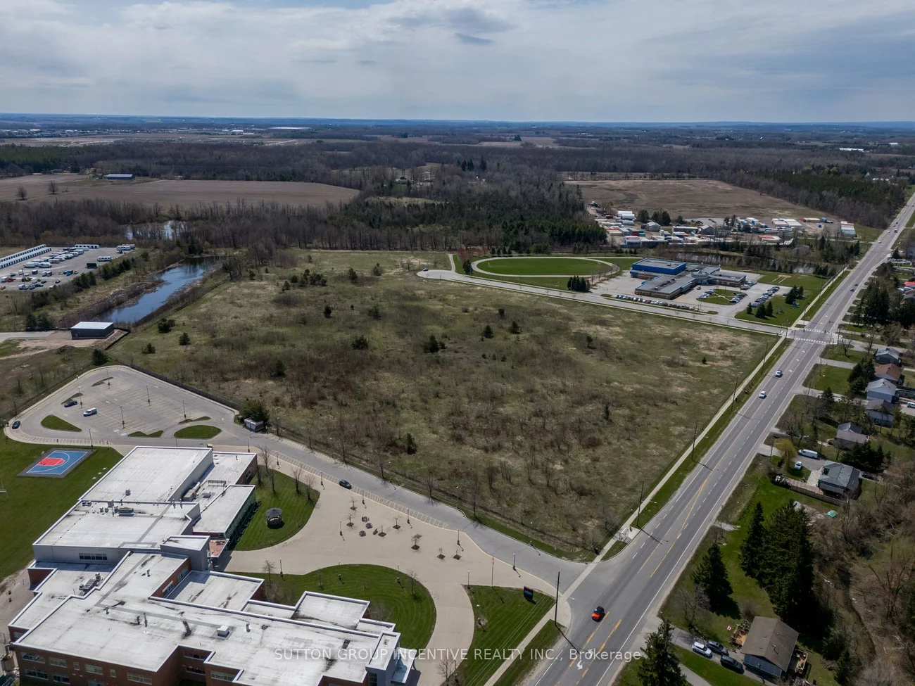 740, Essa, 400 West, Barrie