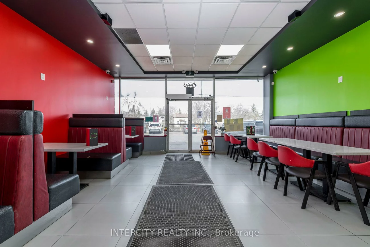 7, Anne, Queen's Park, Barrie