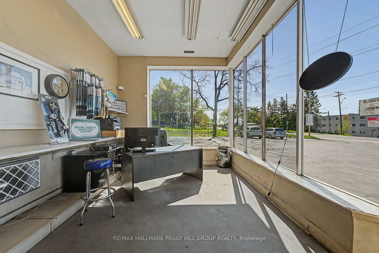 222, Blake, North Shore, Barrie