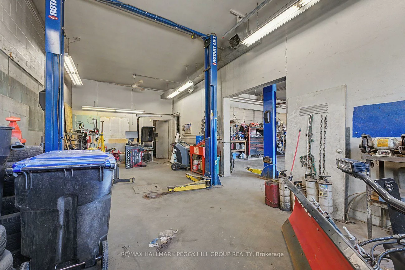 222, Blake, North Shore, Barrie