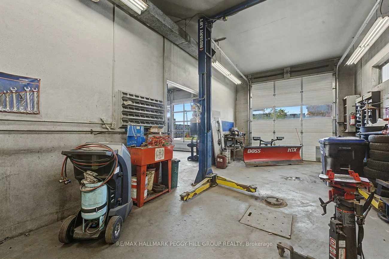 222, Blake, North Shore, Barrie
