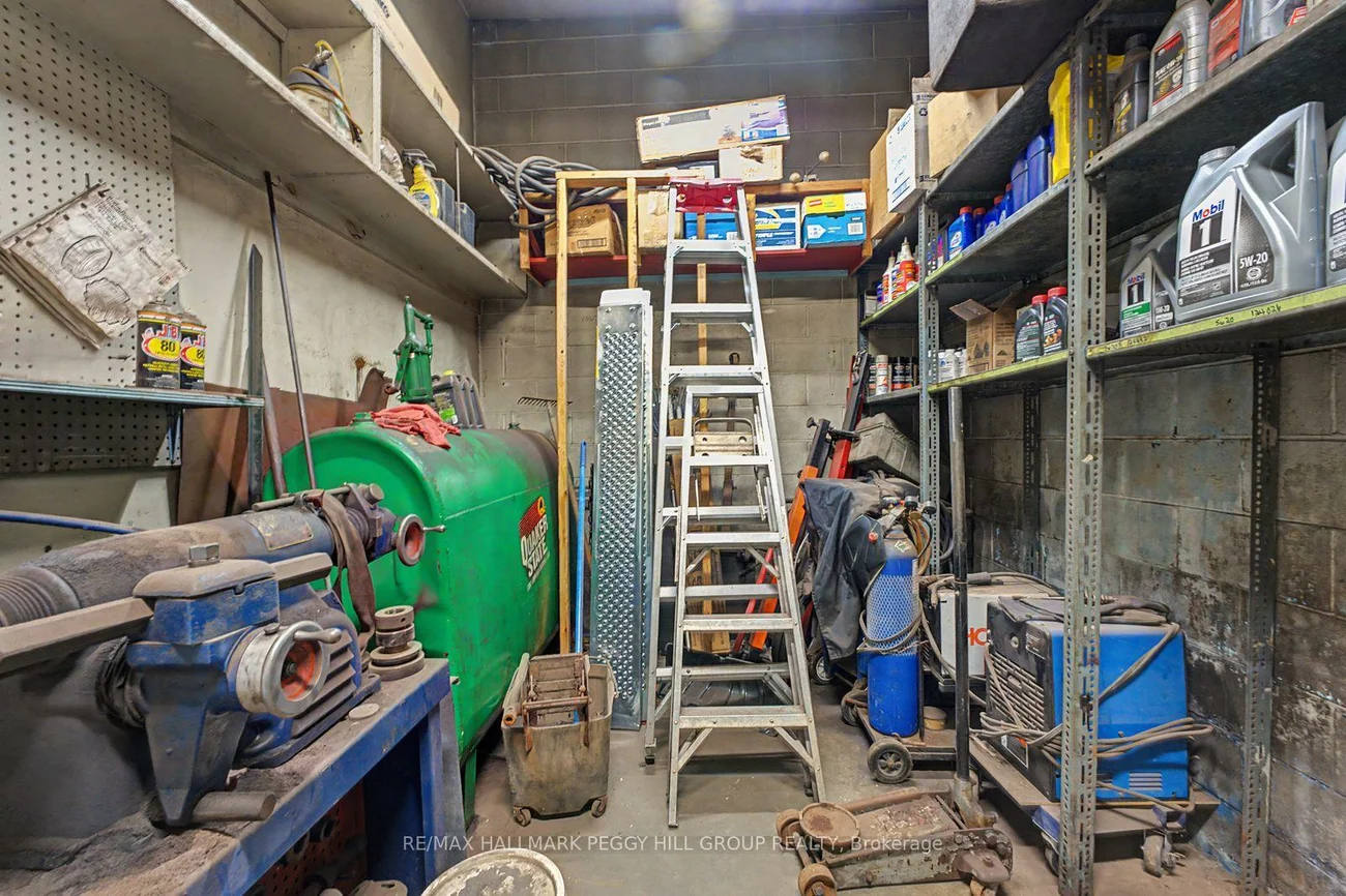 222, Blake, North Shore, Barrie