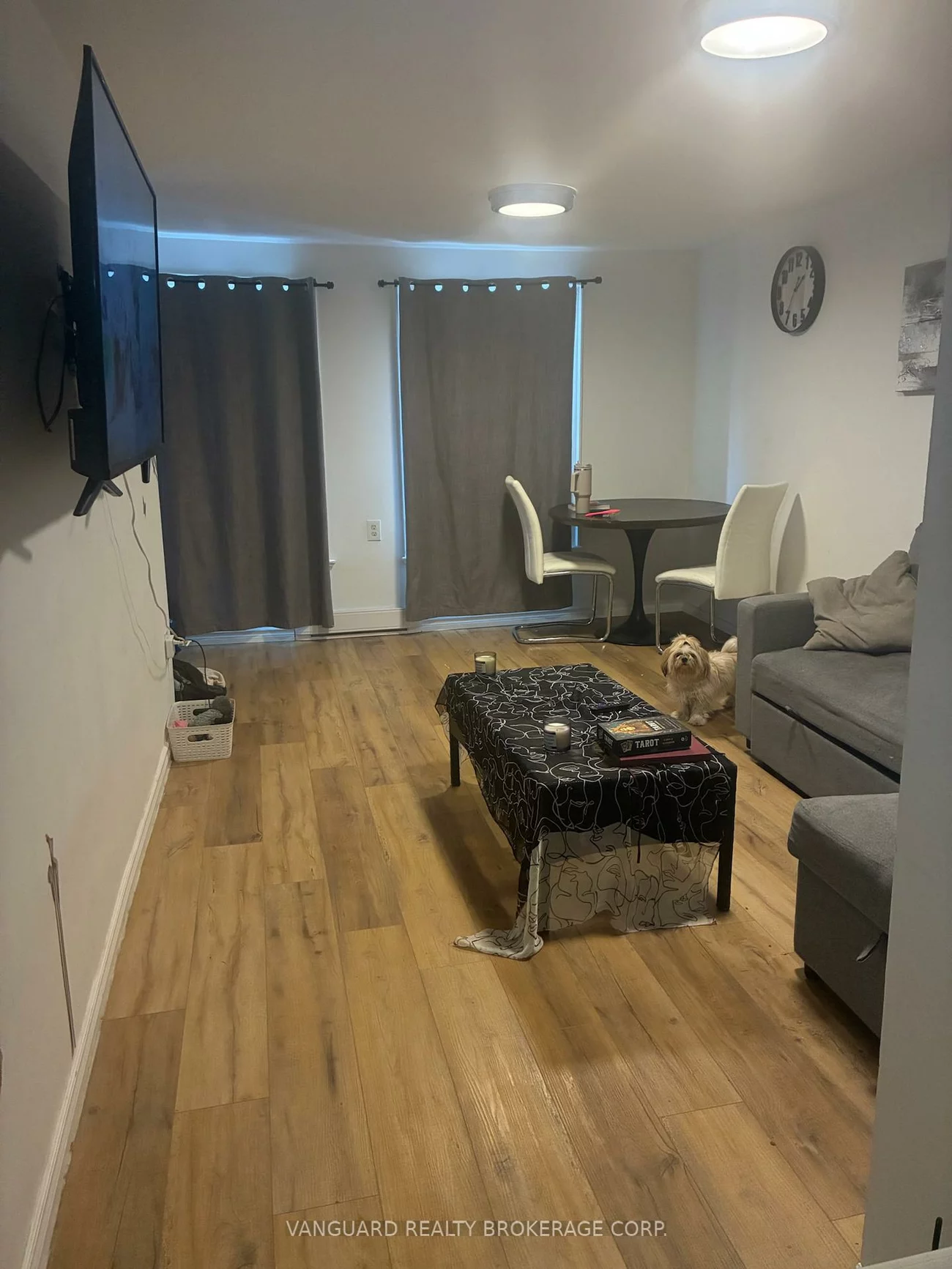 27, Dunlop, City Centre, Barrie